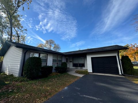 Tiny photo for 325 W Central Avenue, Lombard, IL 60148 (MLS # 12512008)