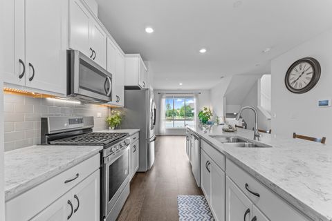 Tiny photo for 1272 Quadrant Lane, Schaumburg, IL 60173 (MLS # 12426124)