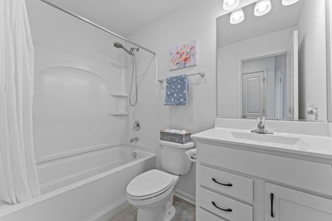 Tiny photo for 1272 Quadrant Lane, Schaumburg, IL 60173 (MLS # 12426124)