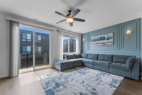 Tiny photo for 1272 Quadrant Lane, Schaumburg, IL 60173 (MLS # 12426124)