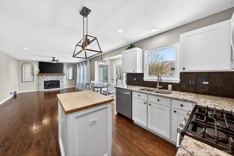 Tiny photo for 9934 Bedford Drive, Huntley, IL 60142 (MLS # 12606983)