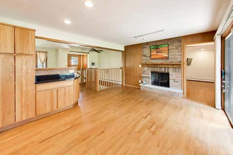 Tiny photo for 4049 Grandview Avenue, Gurnee, IL 60031 (MLS # 12724627)