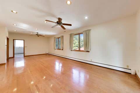 Tiny photo for 4049 Grandview Avenue, Gurnee, IL 60031 (MLS # 12724627)