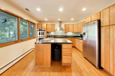 Tiny photo for 4049 Grandview Avenue, Gurnee, IL 60031 (MLS # 12724627)
