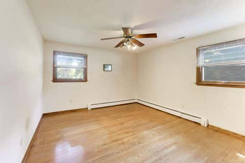 Tiny photo for 4049 Grandview Avenue, Gurnee, IL 60031 (MLS # 12724627)