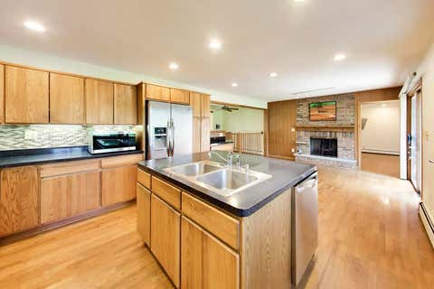 Tiny photo for 4049 Grandview Avenue, Gurnee, IL 60031 (MLS # 12724627)