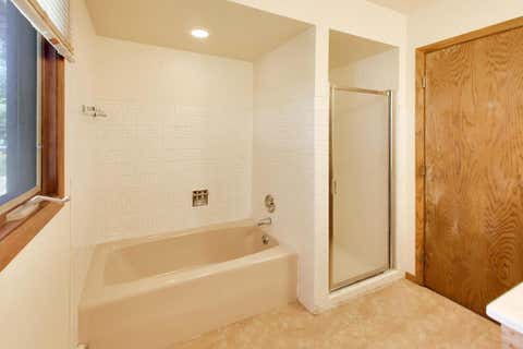 Tiny photo for 4049 Grandview Avenue, Gurnee, IL 60031 (MLS # 12724627)