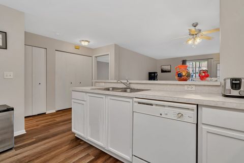 Tiny photo for 1303 Silverstone Drive #1303, Carpentersville, IL 60110 (MLS # 12518816)