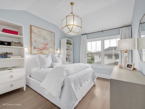 Tiny photo for 5425 Central Avenue, Western Springs, IL 60558 (MLS # 12556438)