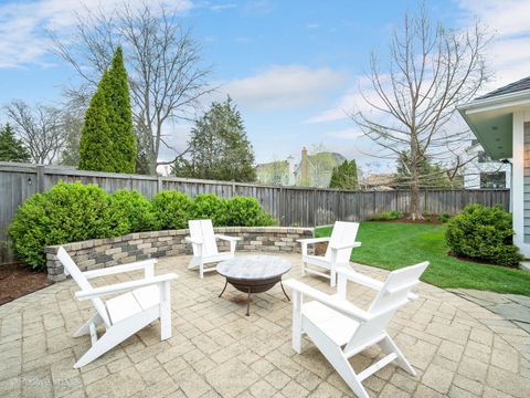 Tiny photo for 5425 Central Avenue, Western Springs, IL 60558 (MLS # 12556438)