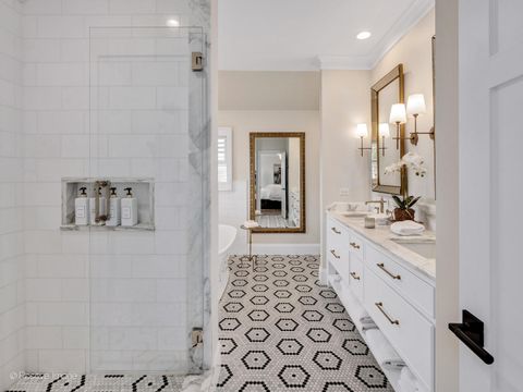 Tiny photo for 5425 Central Avenue, Western Springs, IL 60558 (MLS # 12556438)