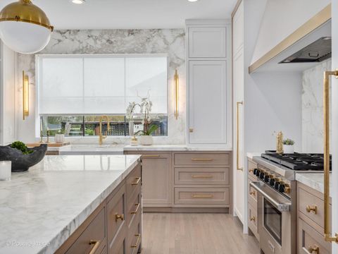 Tiny photo for 5425 Central Avenue, Western Springs, IL 60558 (MLS # 12556438)