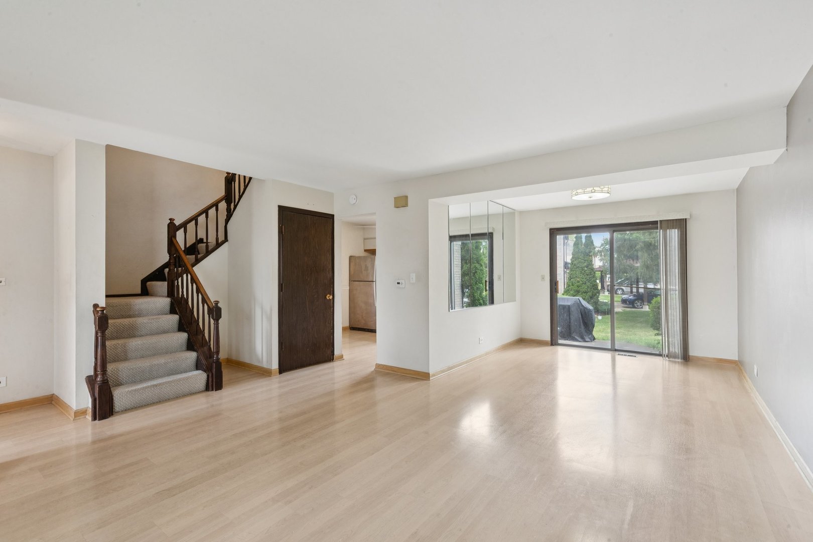 1702 Lakeview Drive