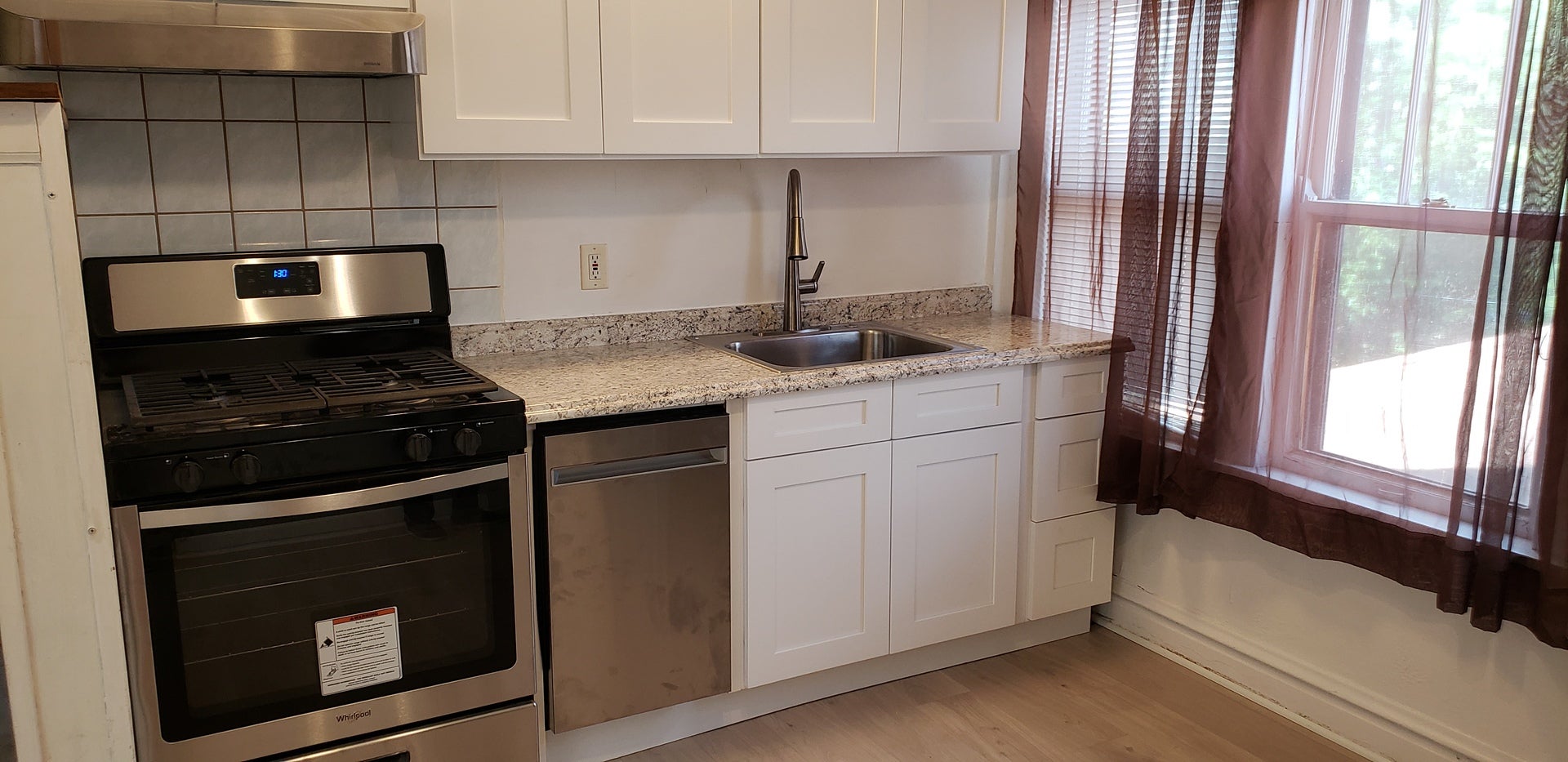 283 W North Avenue 2