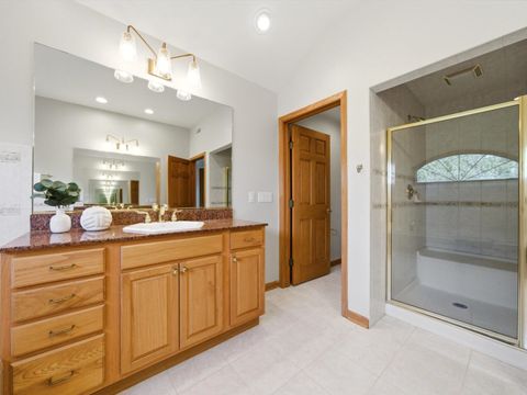 Tiny photo for Westchester, IL 60154 (MLS # 12634490)