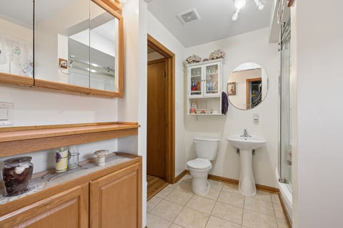 Tiny photo for 9822 Marion Avenue, Oak Lawn, IL 60453 (MLS # 12698438)