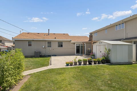 Tiny photo for 9822 Marion Avenue, Oak Lawn, IL 60453 (MLS # 12698438)