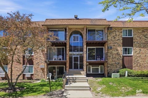 Photo of 720 Hill Drive #8-302, Hoffman Estates, IL 60169 (MLS # 12736764)