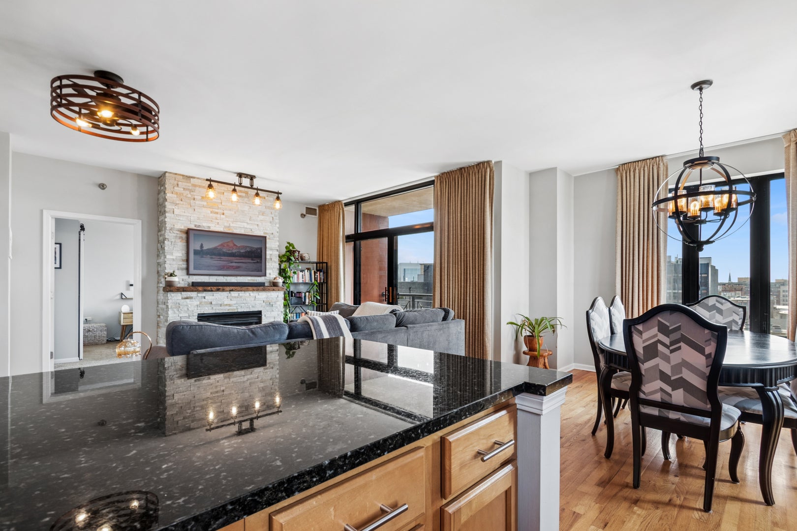 3232 N Halsted Street D712