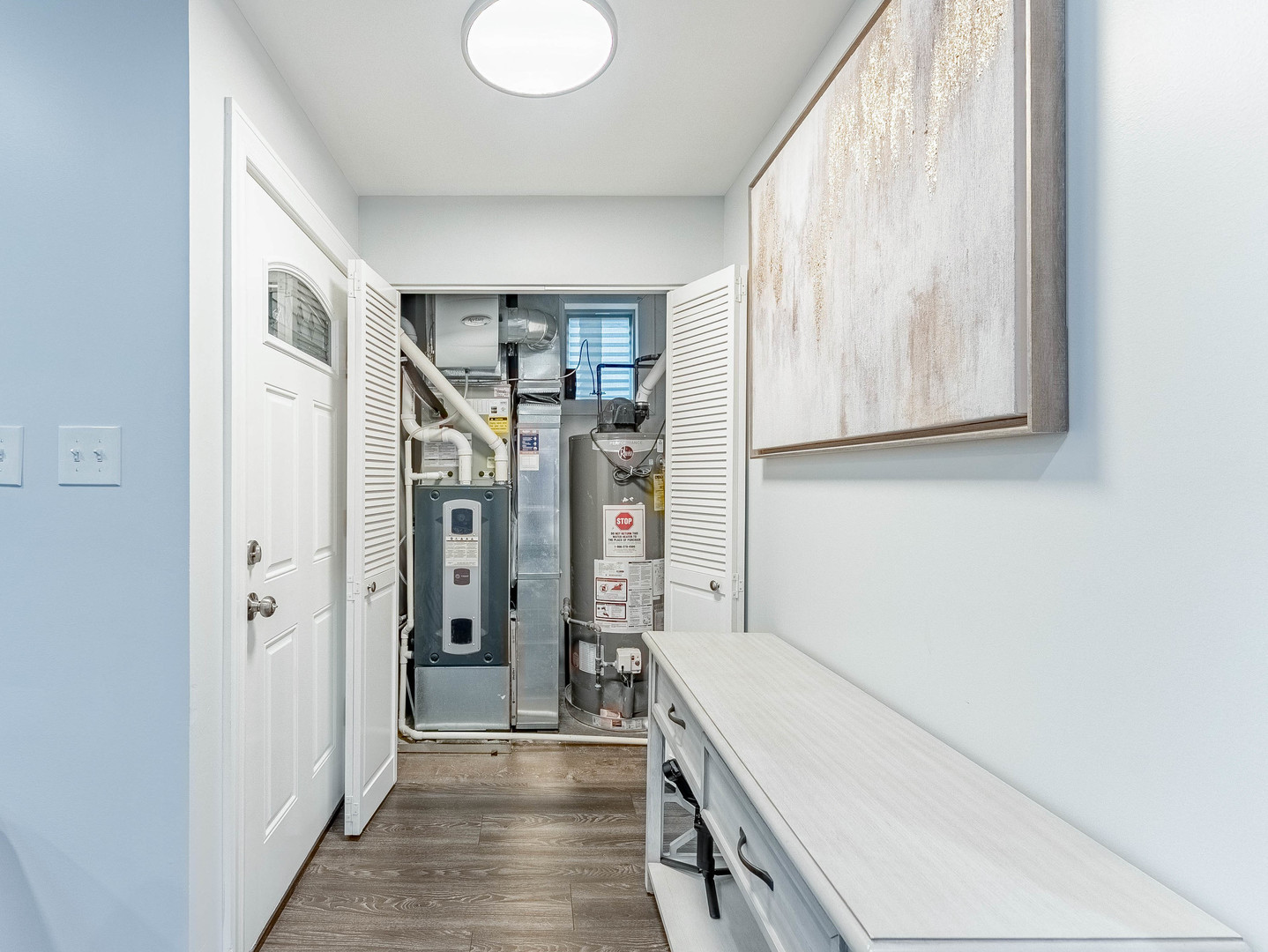 5330 W Drummond Place