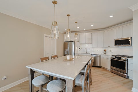 Tiny photo for 40 Prairie Park Drive #601, Wheeling, IL 60090 (MLS # 12731530)