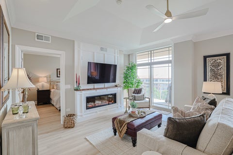 Tiny photo for 40 Prairie Park Drive #601, Wheeling, IL 60090 (MLS # 12731530)