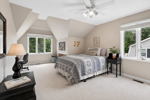 Tiny photo for 612 Paddock Lane, Libertyville, IL 60048 (MLS # 12709630)