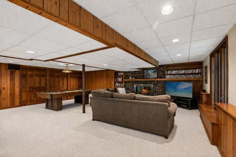 Tiny photo for 612 Paddock Lane, Libertyville, IL 60048 (MLS # 12709630)