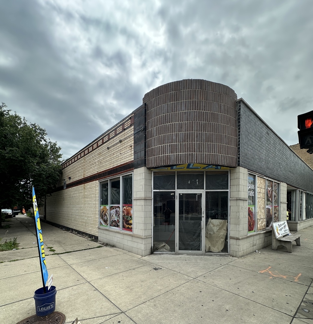 3001 W 63RD Street
