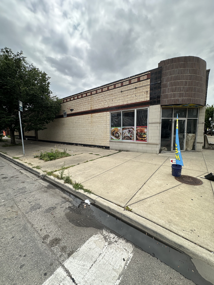 3001 W 63RD Street