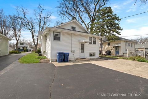 Tiny photo for 115 S Michigan Avenue, Villa Park, IL 60181 (MLS # 12600123)