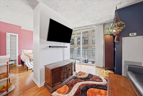 Tiny photo for 611 S Wells Street #1110, Chicago, IL 60607 (MLS # 12681673)