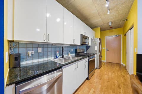 Tiny photo for 611 S Wells Street #1110, Chicago, IL 60607 (MLS # 12681673)