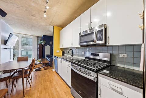 Tiny photo for 611 S Wells Street #1110, Chicago, IL 60607 (MLS # 12681673)