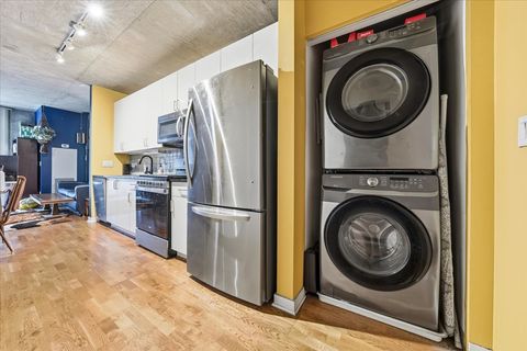 Tiny photo for 611 S Wells Street #1110, Chicago, IL 60607 (MLS # 12681673)