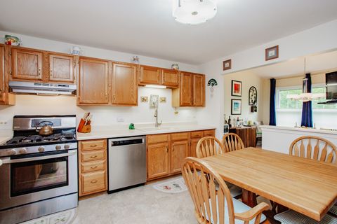 Tiny photo for 1401 Plum Court #D, Mount Prospect, IL 60056 (MLS # 12508193)