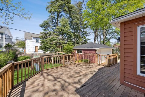 Tiny photo for 349 E Ridge Avenue, Elmhurst, IL 60126 (MLS # 12632808)