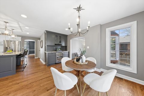 Tiny photo for 349 E Ridge Avenue, Elmhurst, IL 60126 (MLS # 12632808)