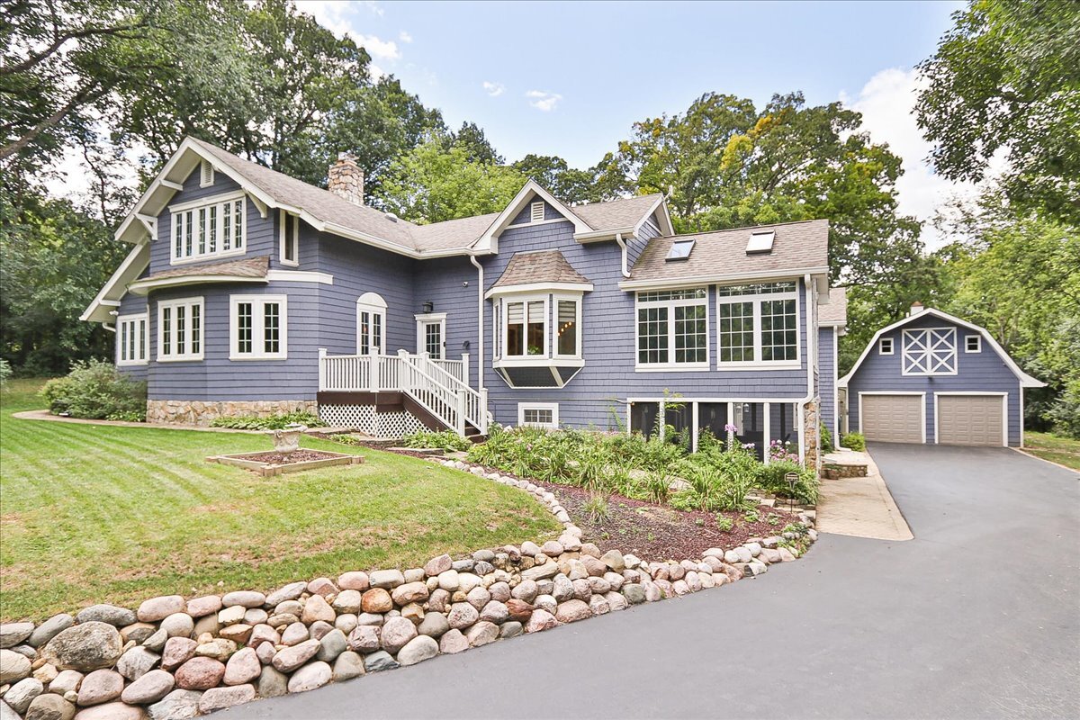 25440 N Wagon Wheel Court