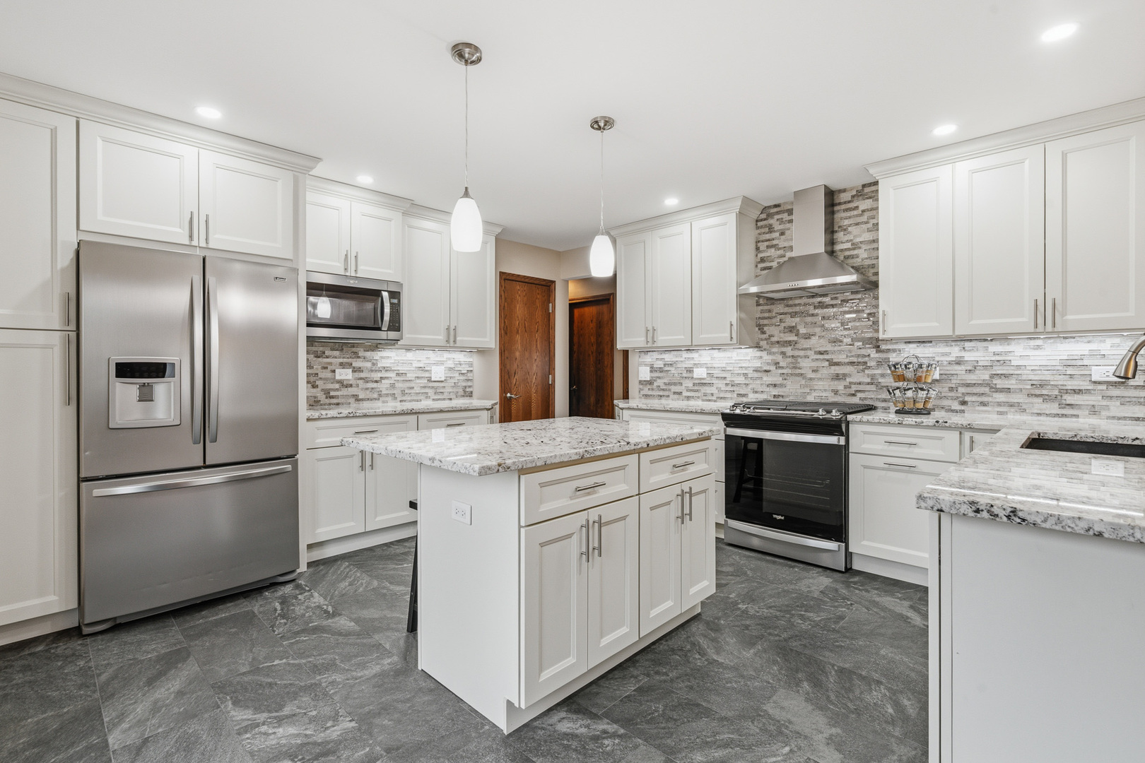 13707 W Carefree Drive