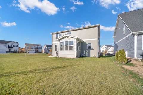 Tiny photo for 1007 Kessler Drive, Mundelein, IL 60060 (MLS # 12509789)