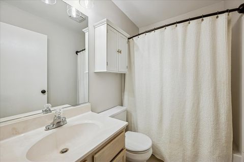 Tiny photo for 706 S Carriage Hill Road, Island Lake, IL 60042 (MLS # 12469202)