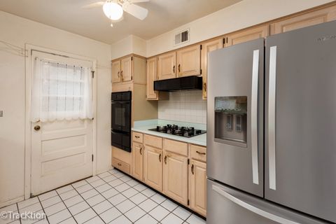 Tiny photo for 246 Vista Court, Wilmette, IL 60091 (MLS # 12587780)