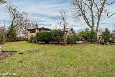 Tiny photo for 246 Vista Court, Wilmette, IL 60091 (MLS # 12587780)