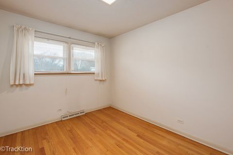 Tiny photo for 246 Vista Court, Wilmette, IL 60091 (MLS # 12587780)