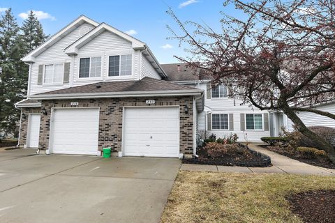 240 CAMEL BEND Court 0 Schaumburg IL 60194