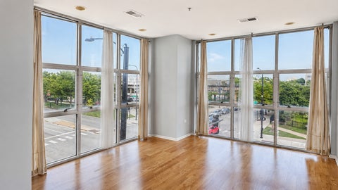 Tiny photo for 3506 S State Street #303, Chicago, IL 60609 (MLS # 12653021)