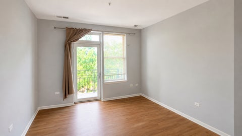 Tiny photo for 3506 S State Street #303, Chicago, IL 60609 (MLS # 12653021)