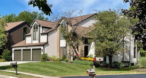 A home in Woodridge