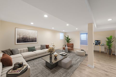 A home in Park Ridge